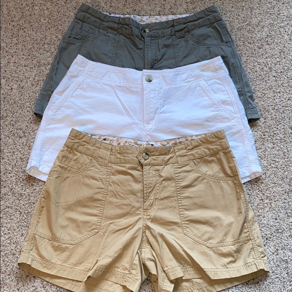 Columbia Ladies Shorts Sz 6